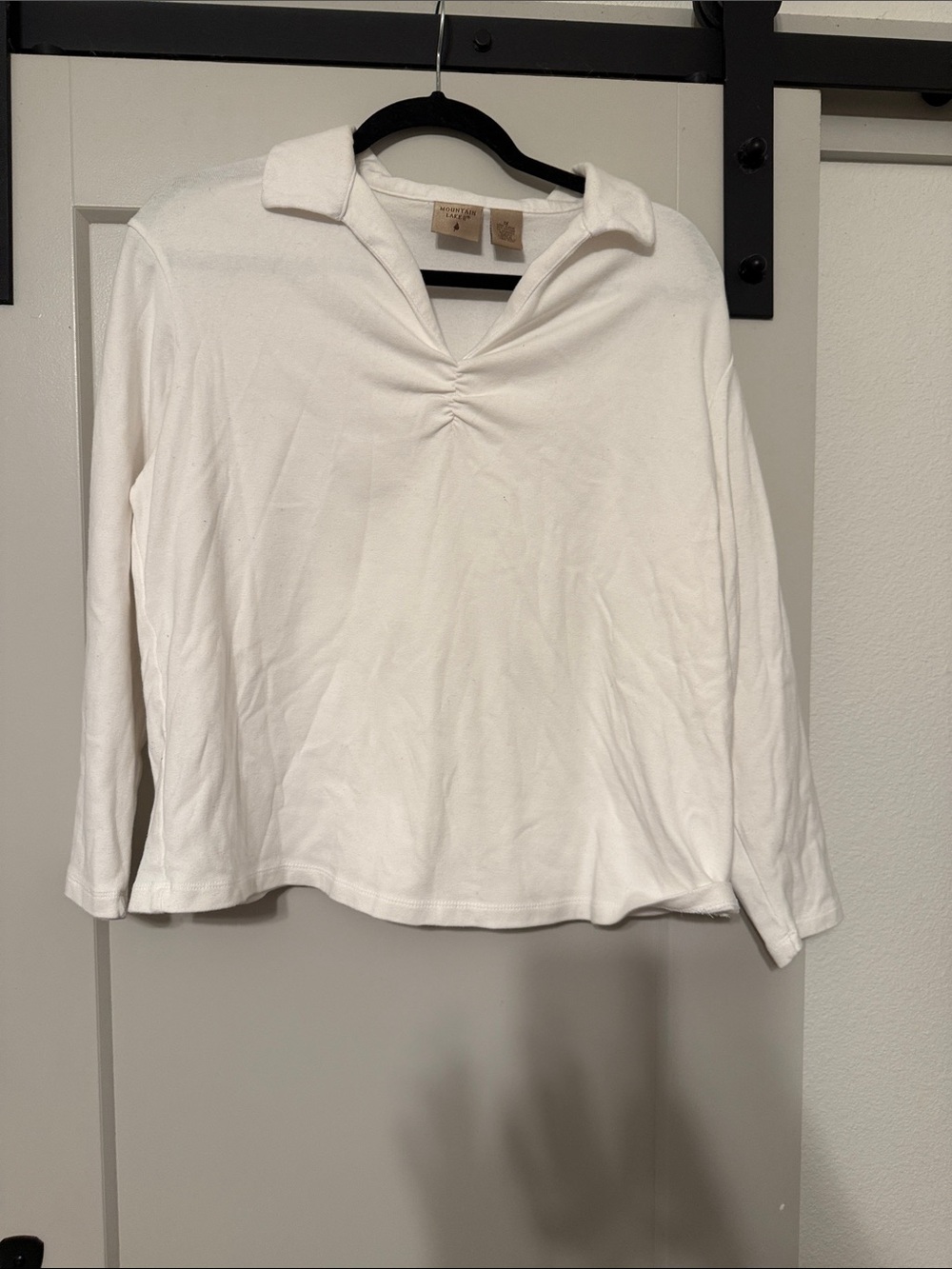 Mountain Lake White Long Sleeve Gathered V-Neck Polo Top